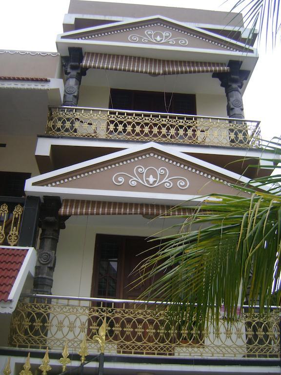 Kochi Prems Homestay المظهر الخارجي الصورة